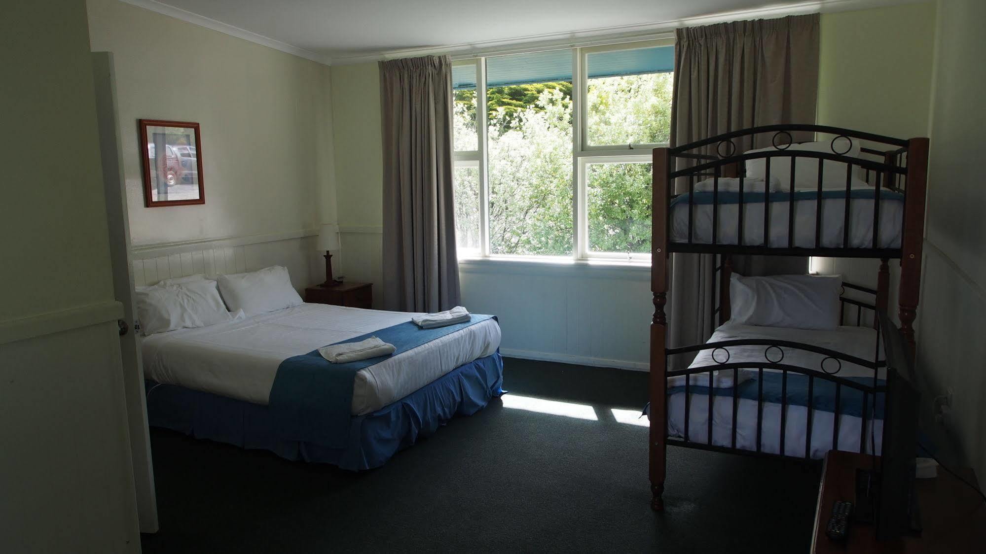 Orford Blue Waters Hotel Exterior photo